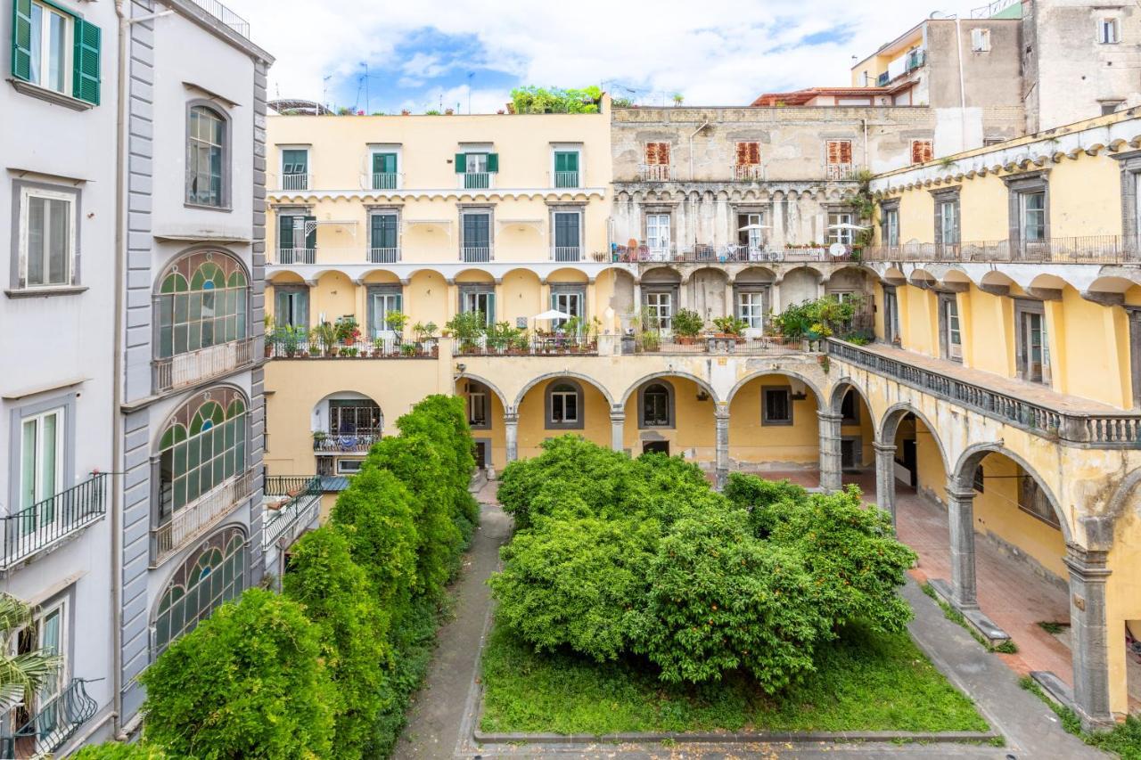Cloistervista Apartment نابولي المظهر الخارجي الصورة